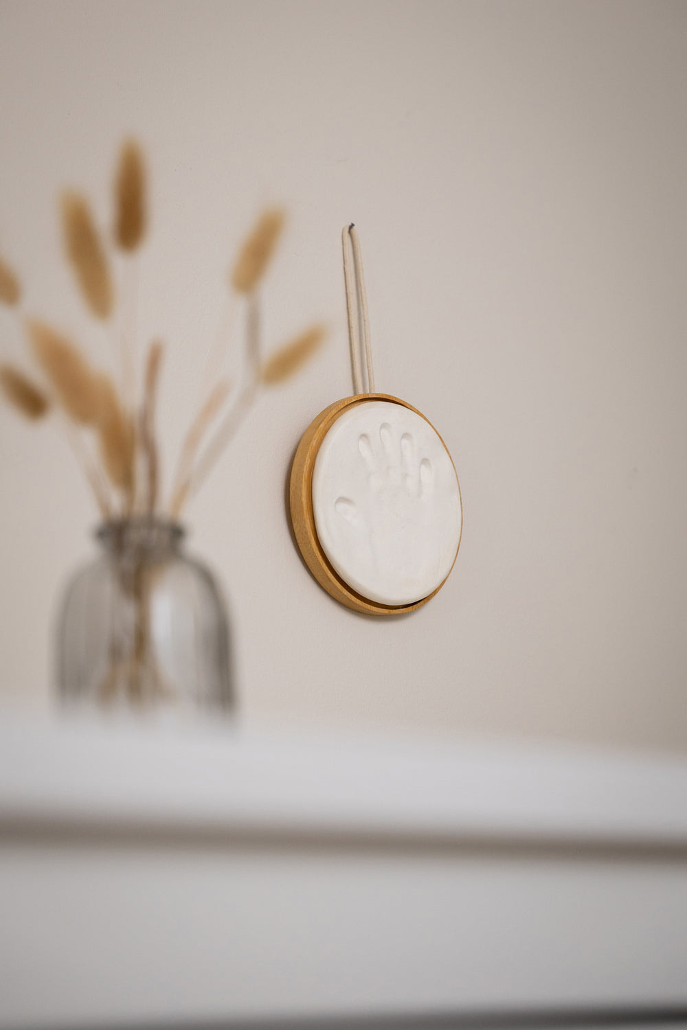 wooden-medallion-keepsake