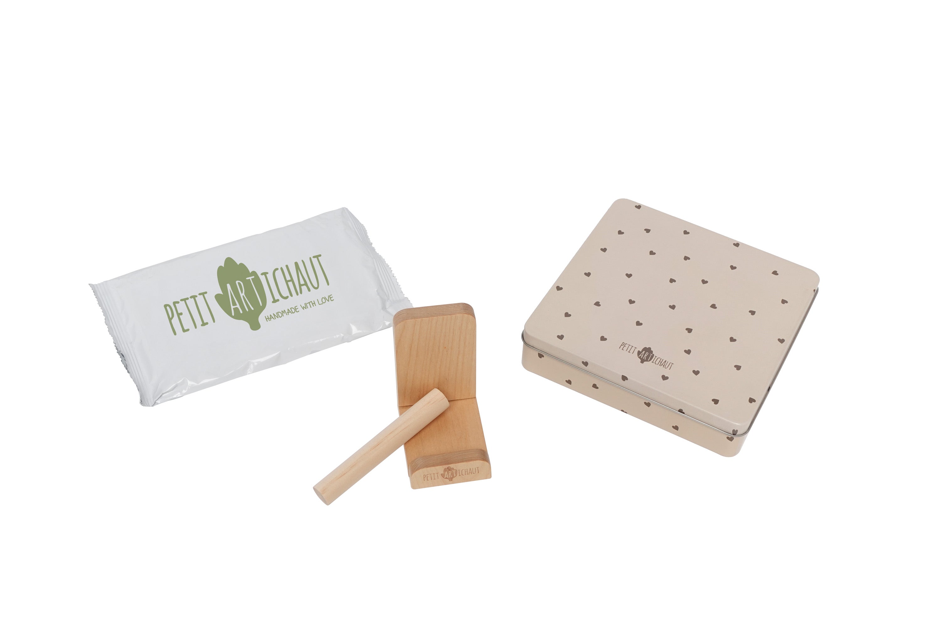 Give the Baby Box Square Pretty Hearts as a thoughtful baby gift for mom, baby gift for dad, or a complete newborn keepsake box.